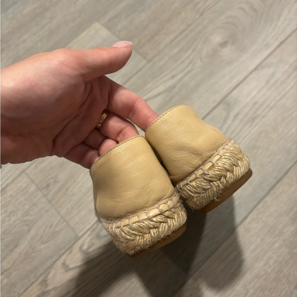 Chanel lambskin espadrilles size 35 - Picture 4 of 7
